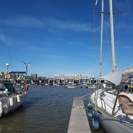 Private Yacht, We Love Our Guests Lisbon Exterior photo